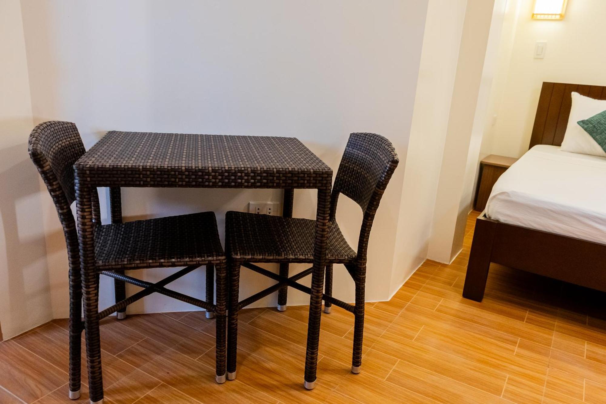 Hotel Anahaw Seaside Santa Fe (Cebu)