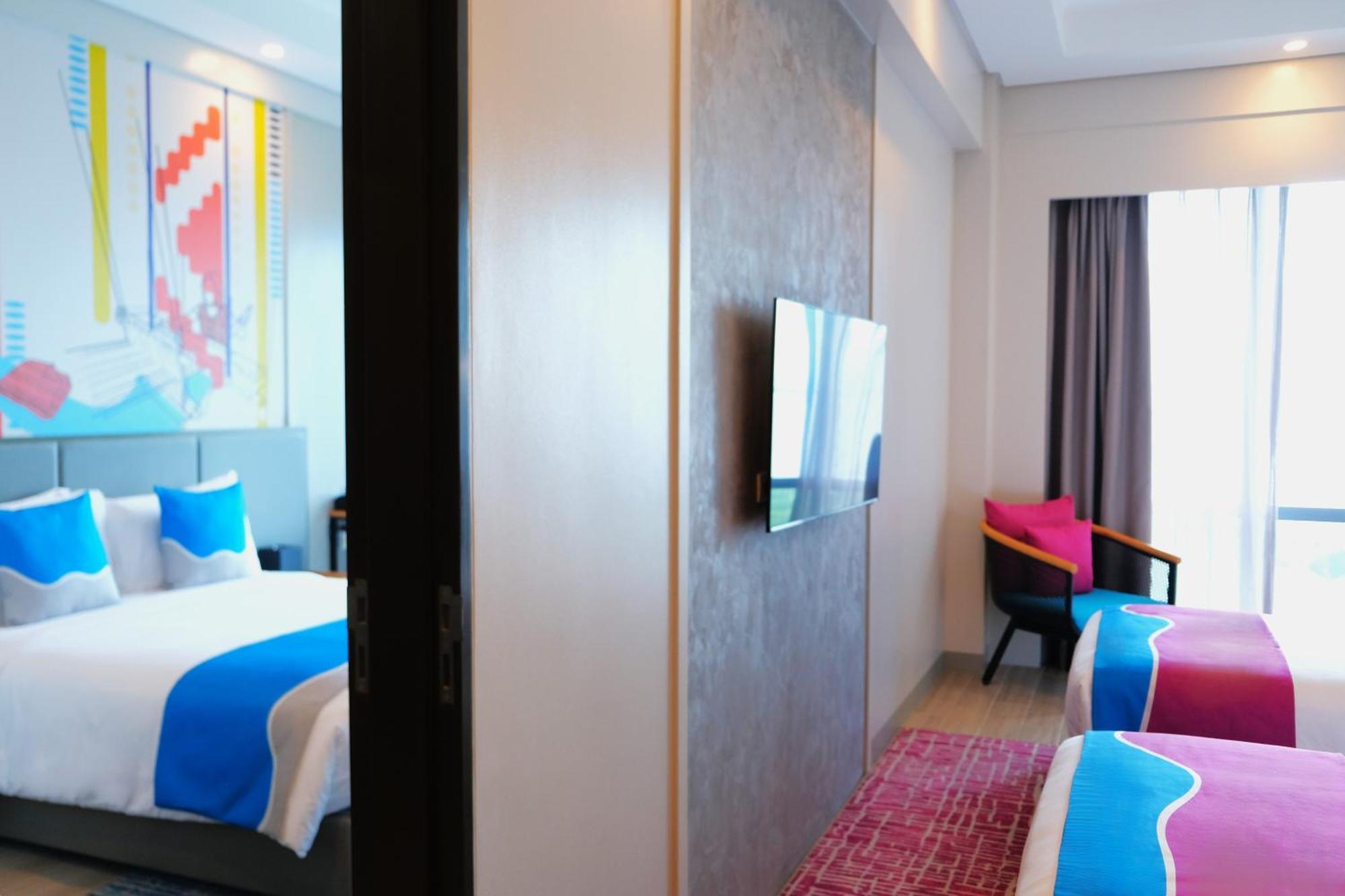 Belmont Mactan Hotel 4*