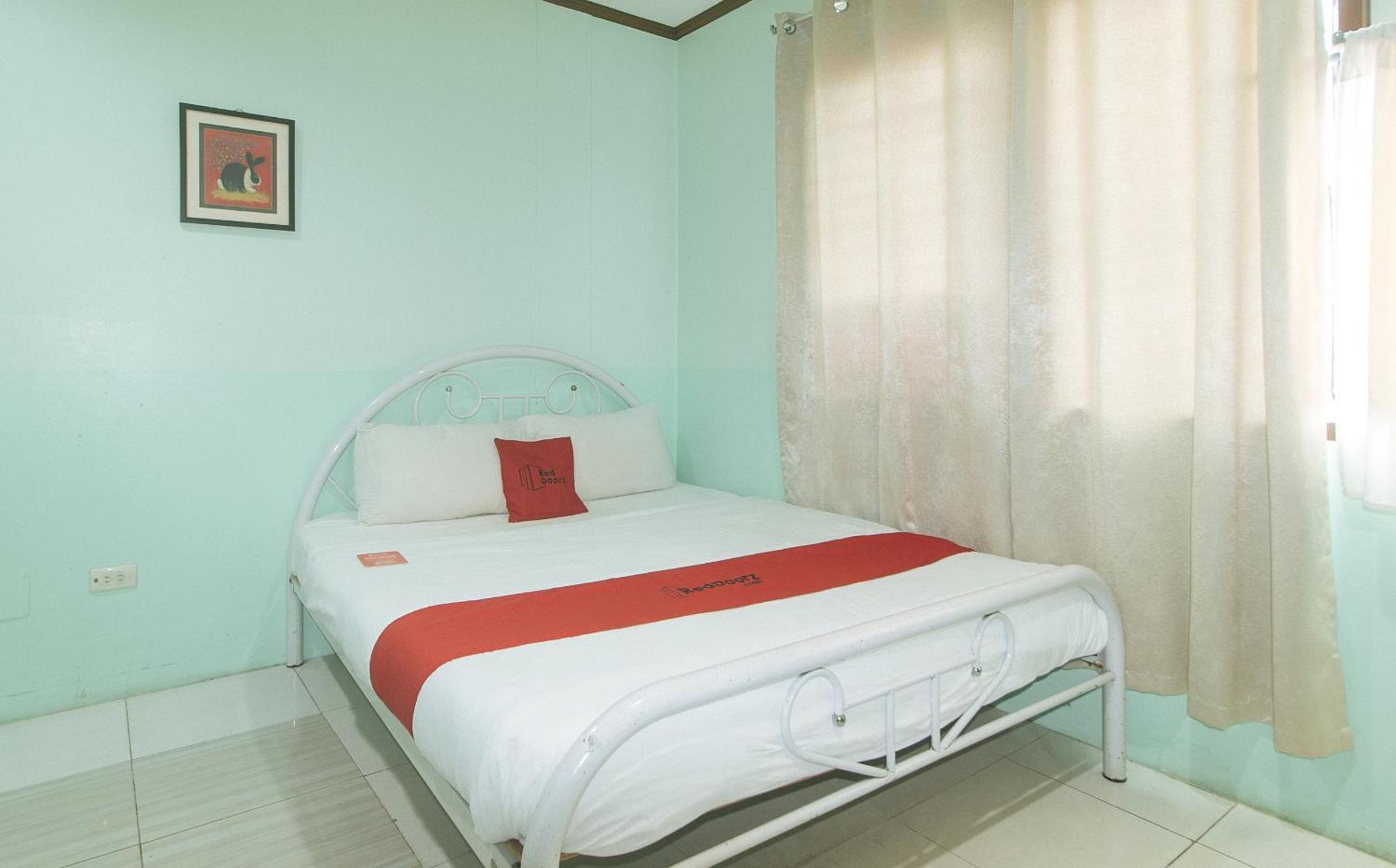 Reddoorz At Maanyag House Mandaue Hotel