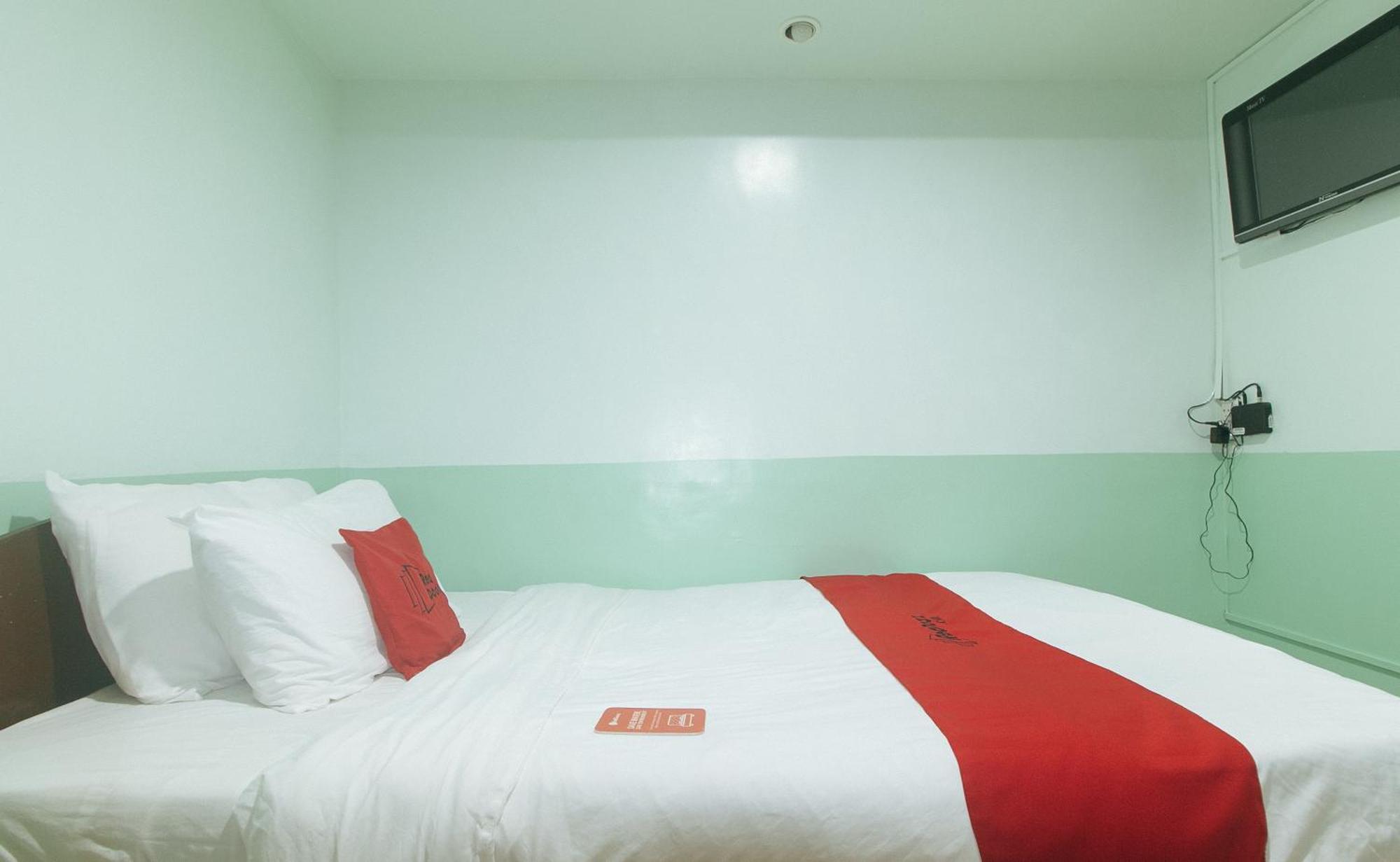 Hotel Reddoorz At Maanyag House Mandaue 2*