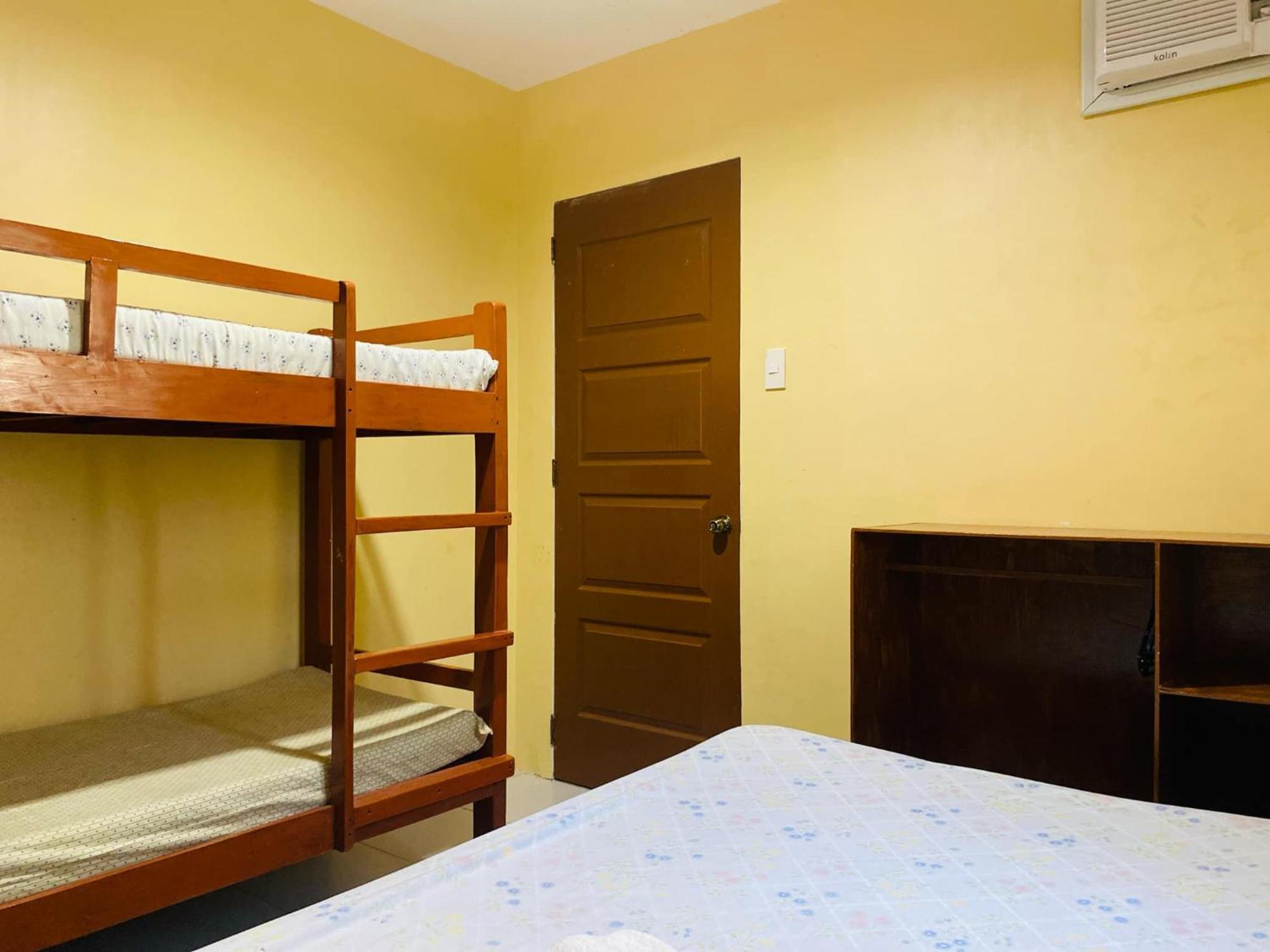 Allen Marie Shiphaus 2* Santa Fe (Cebu)