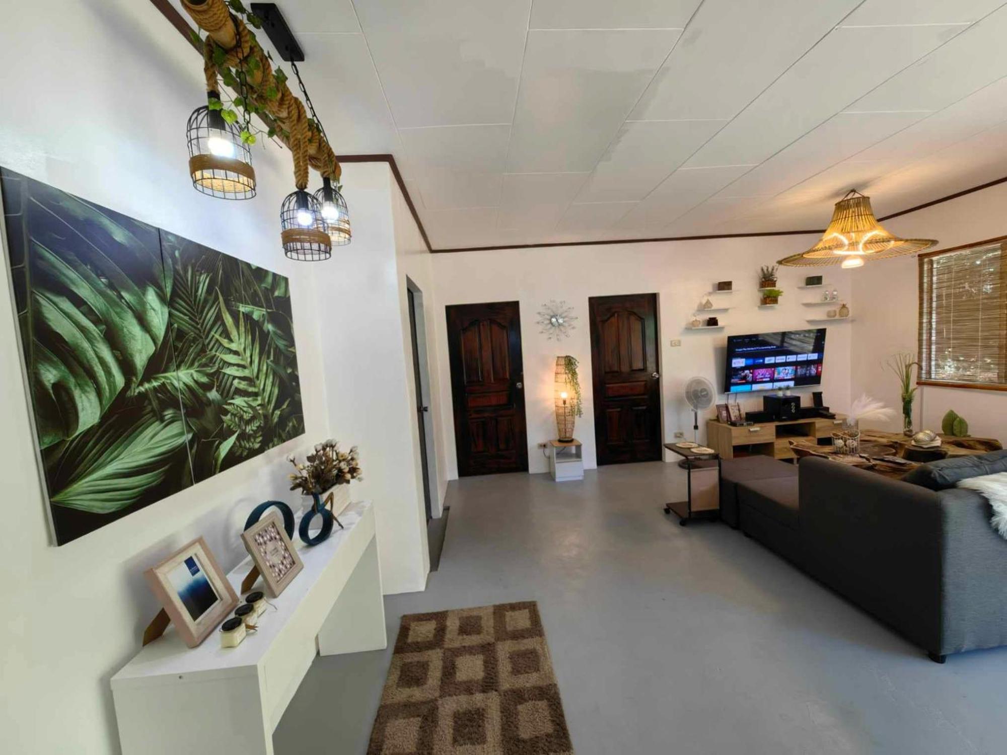 Apartment Fredo's At Pangpang Bar & Restaurant Pooc