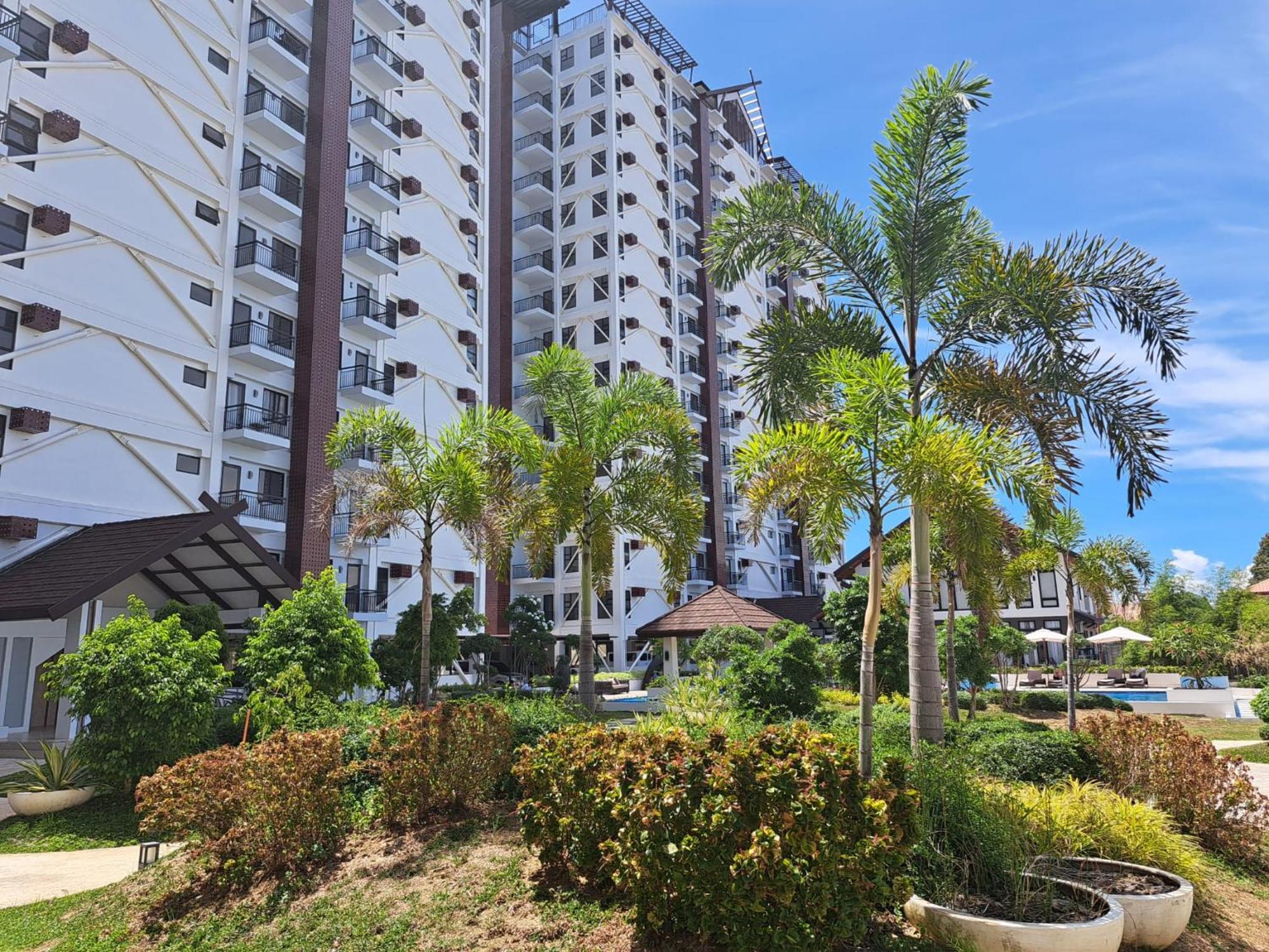 Resort C&w Royal Oceancrest Mactan *