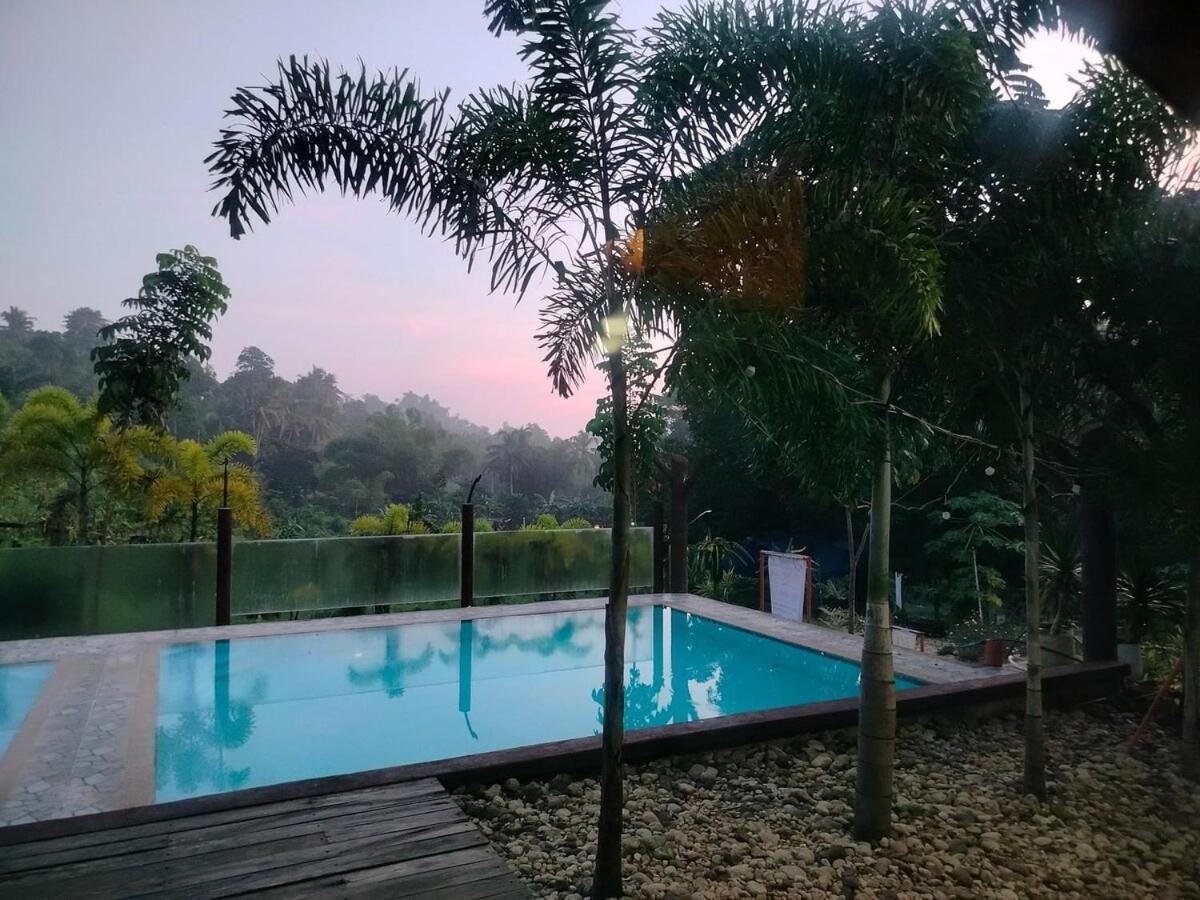 Estadia no rancho Gkg Farm Cebu Ph *