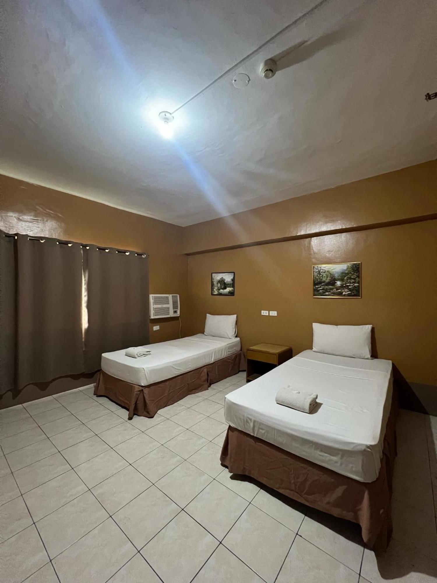 Dona Mercedes Hostel *