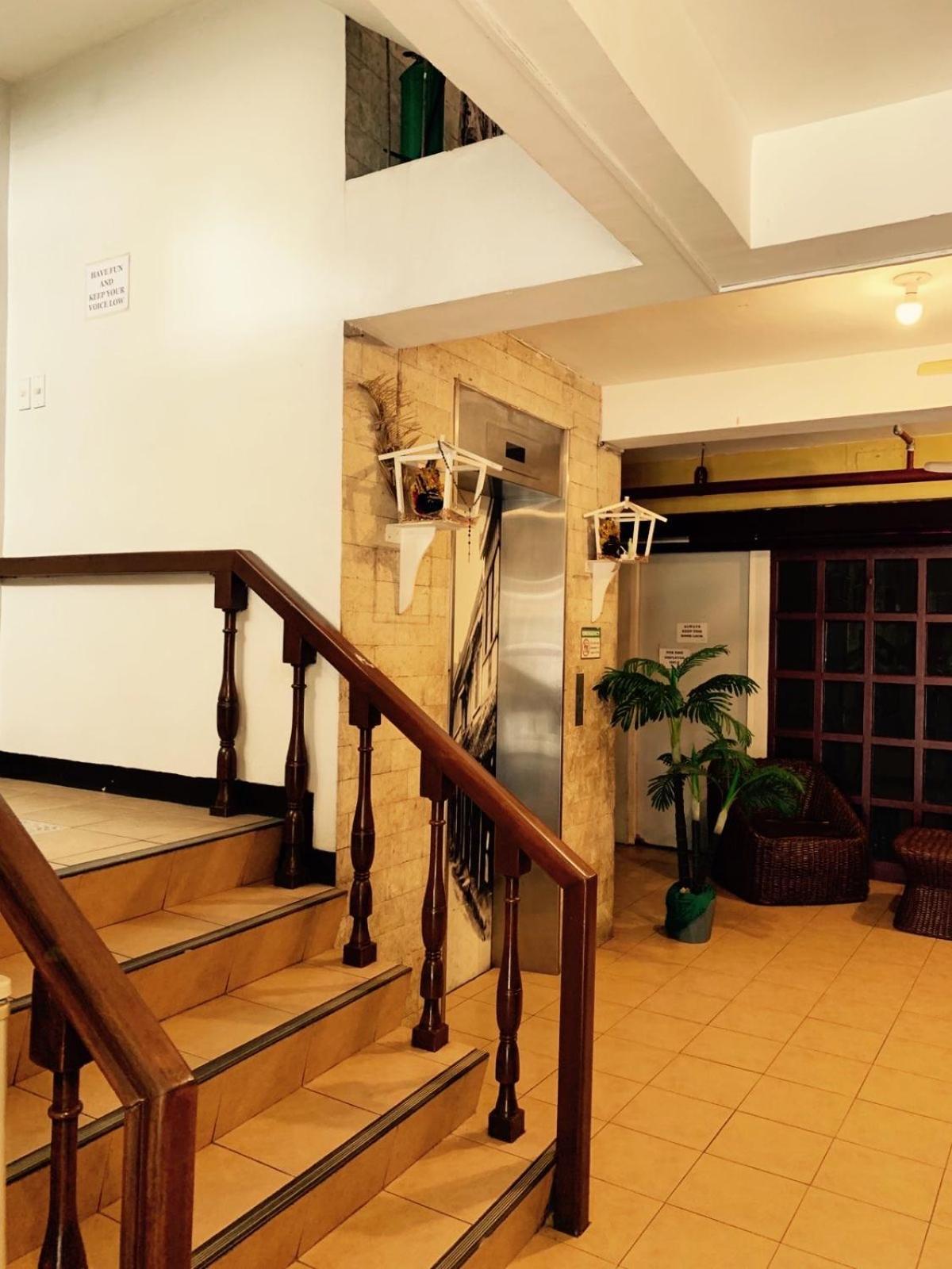 Dona Mercedes Hostel