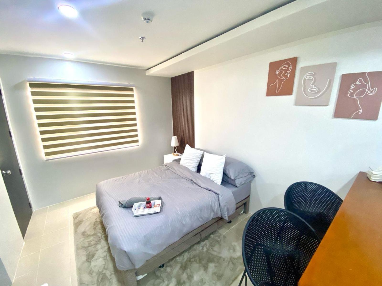 Aparthotel Llames Near Mactan Airport - Rustic & Spacious