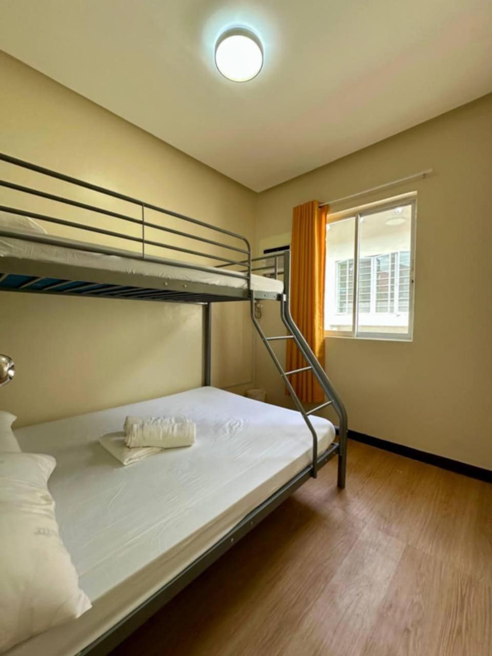 Abode86 Transient House - Pacific Grand Townhomes, Mactan Lapu-lapu City, Cebu Apartment Gabi