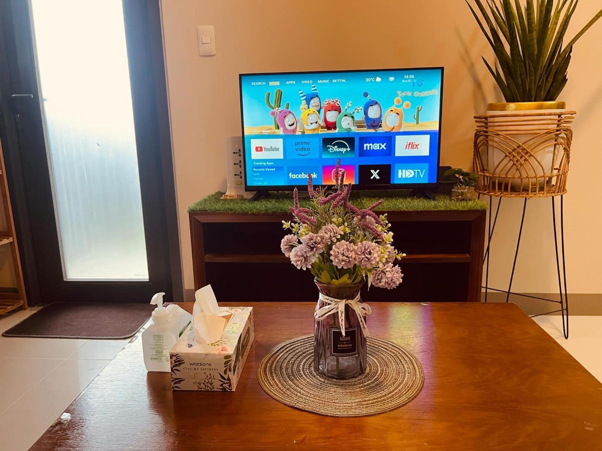 Two Bedroom Cebu Mactan Newtown * Lapu-Lapu City