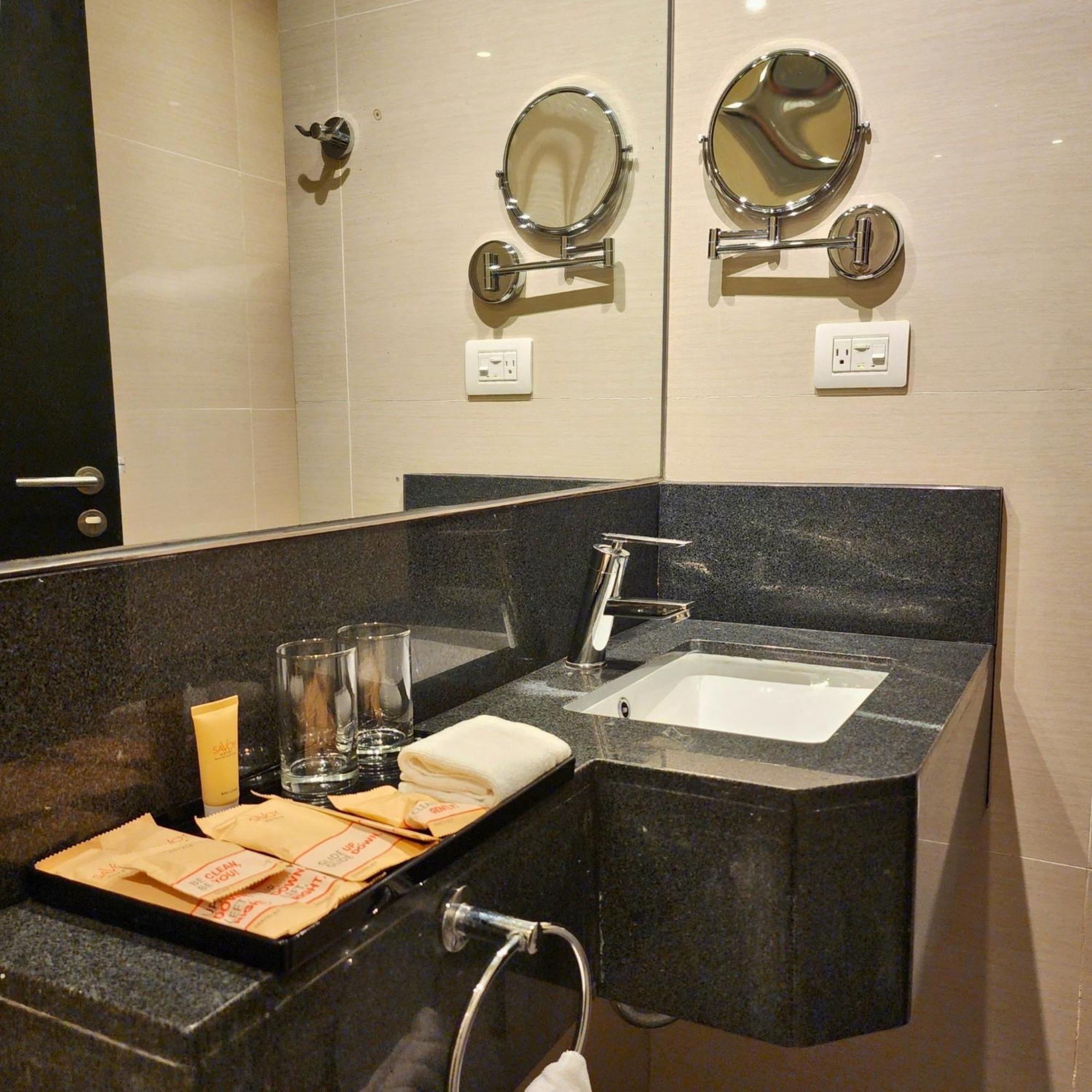 Savoy Mactan Lapu-Lapu City