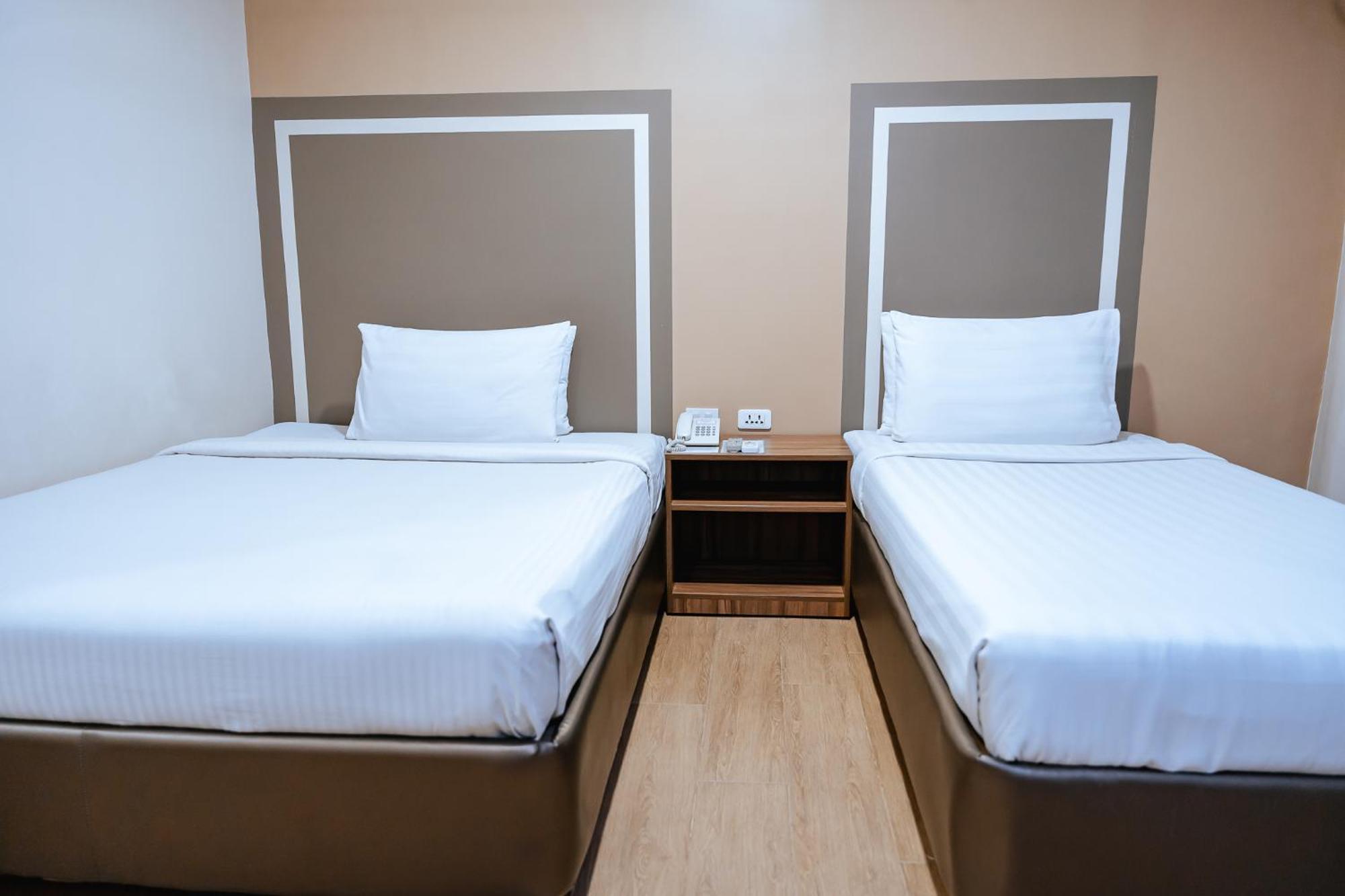 Hotel S & Residences