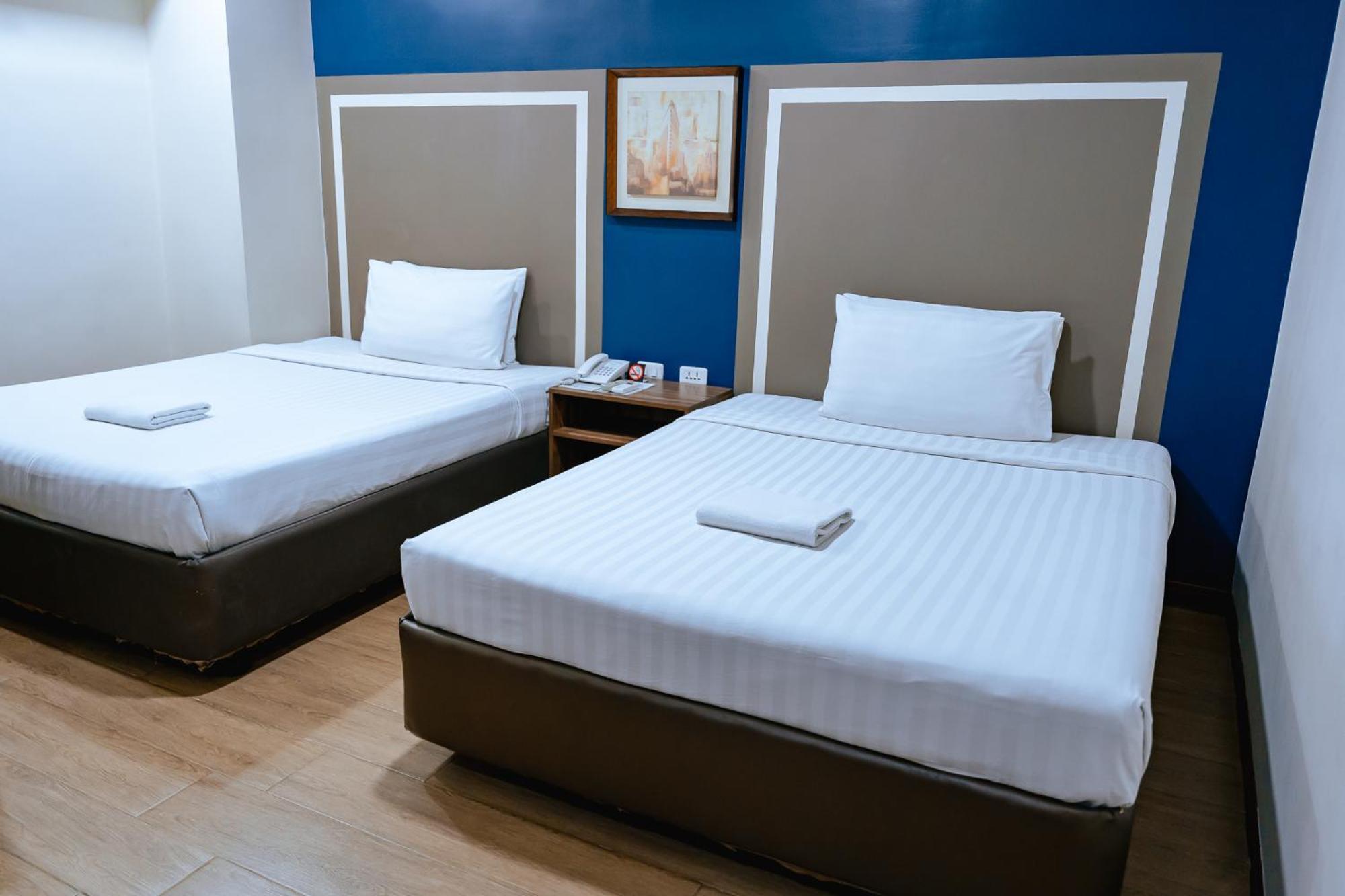 Hotel S & Residences 2*