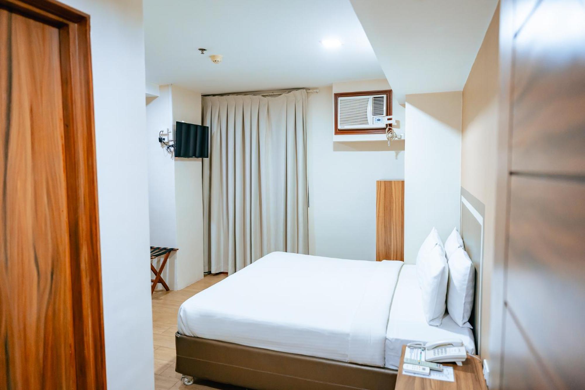 S & Residences Hotel Cebu