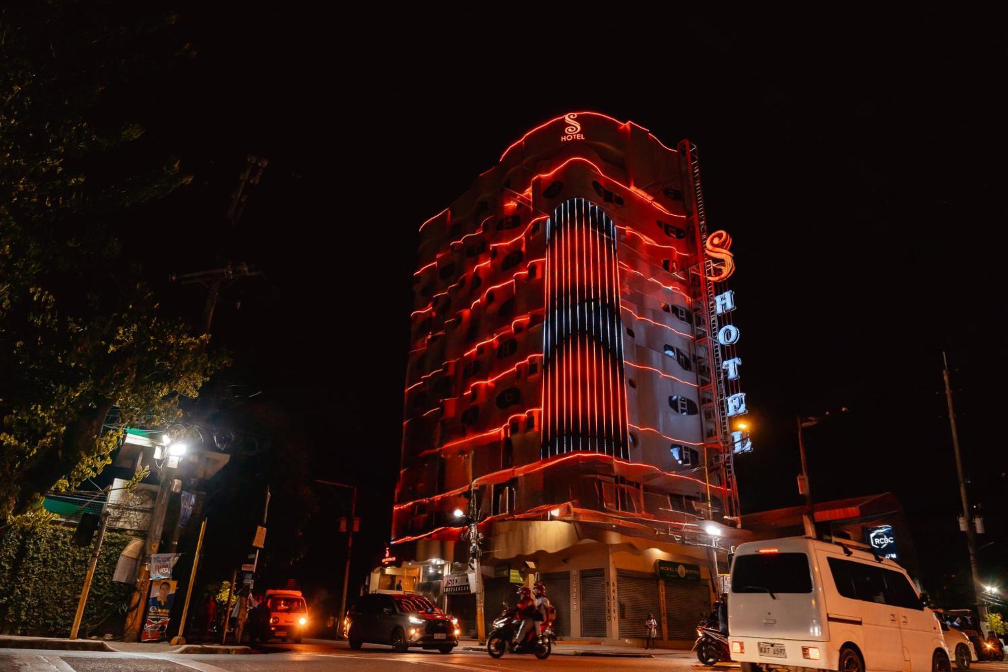 S & Residences Hotel Cebu