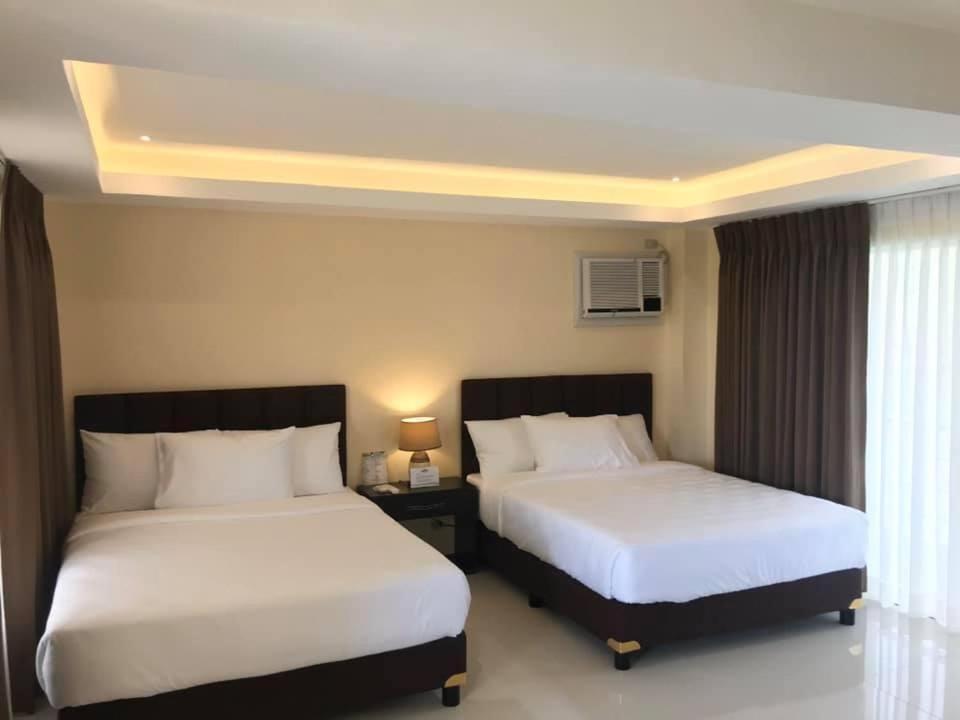 Resort Papakit's Marina And Fishing Lagoon Powered By Cocotel Liloan