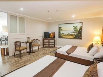 Plaza Hotel 3*