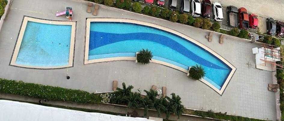 Penthouse Ocean Views 2br W Pool *