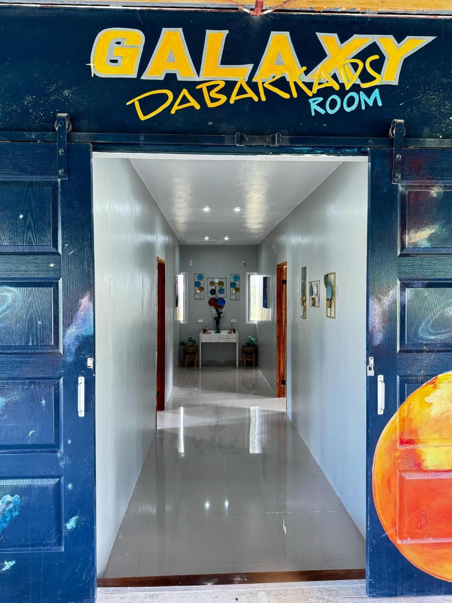 Barkada 20 Persons Guest house *
