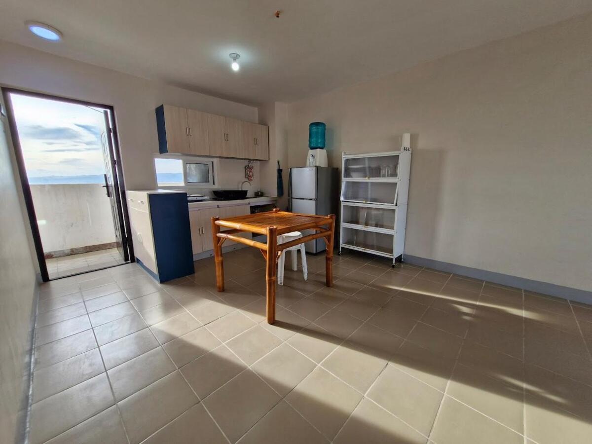 Apartment Penthouse Ocean Views 2br W Pool Lapu-Lapu City