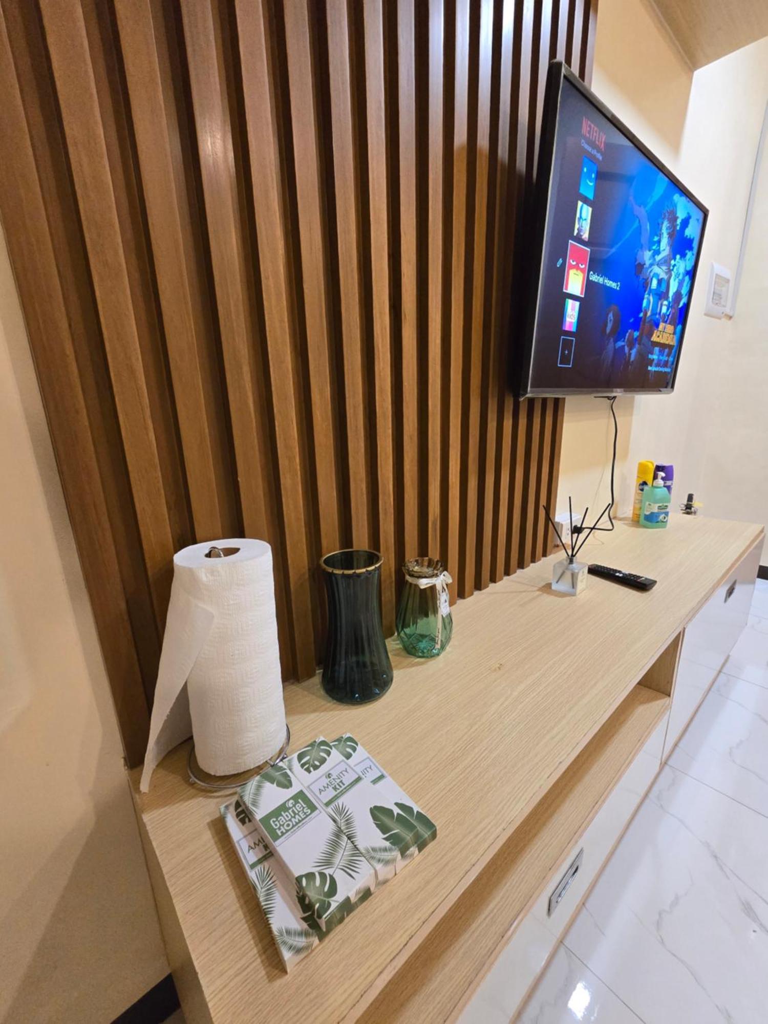 Apartment Fully-furnished Compostela House With Carpark, Wifi, Netflix *