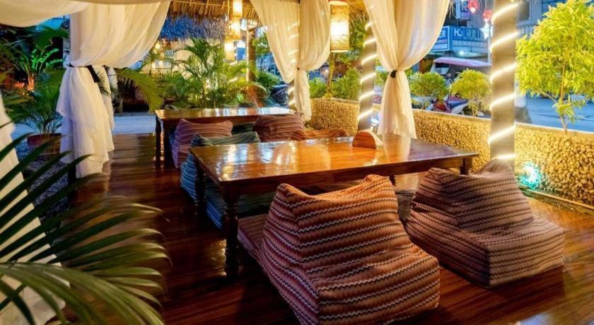 Resort Coucou Bar And Restaurant Santa Fé
