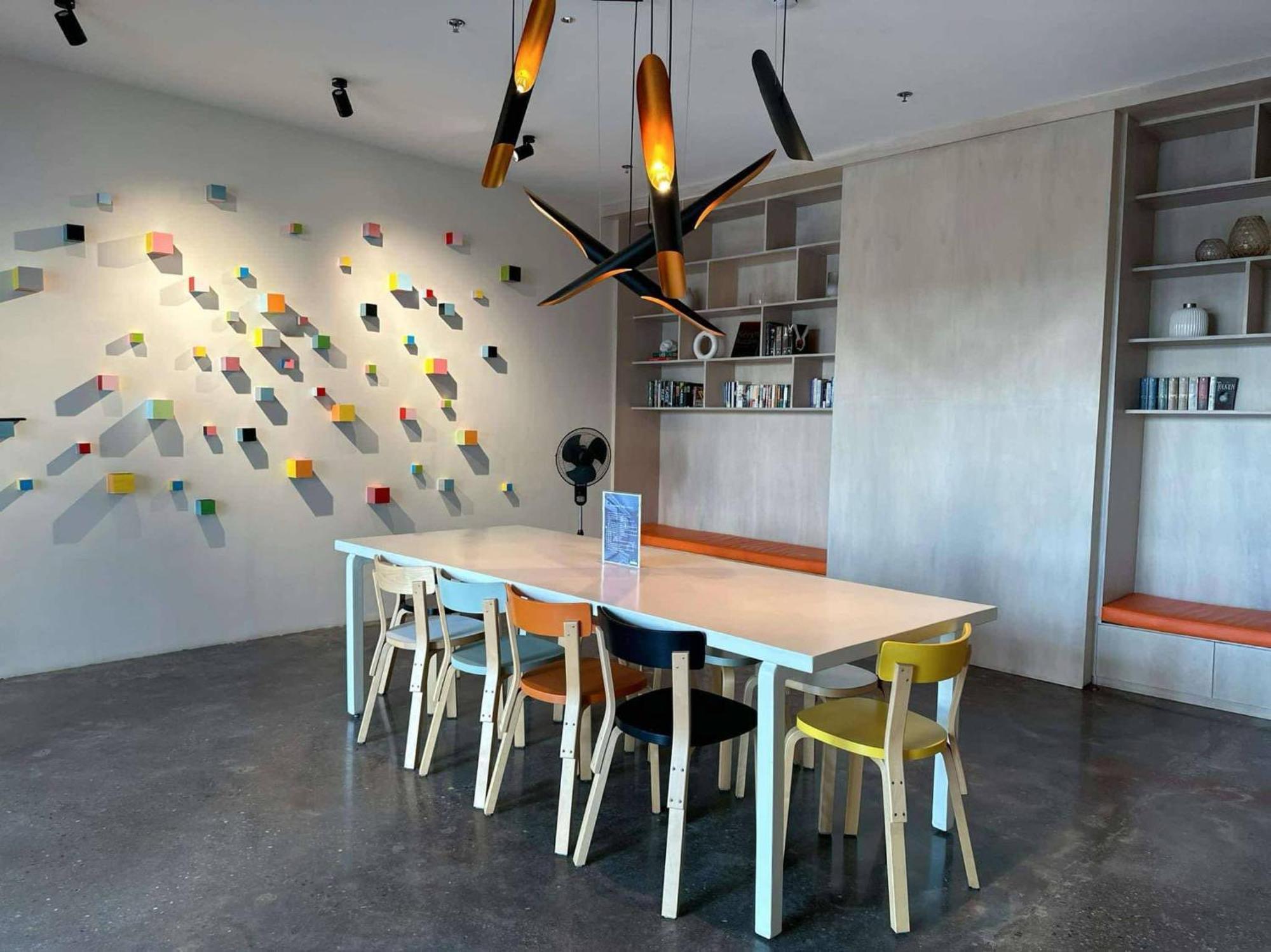 Cozy Couple's Getaway - The Median Aparthotel