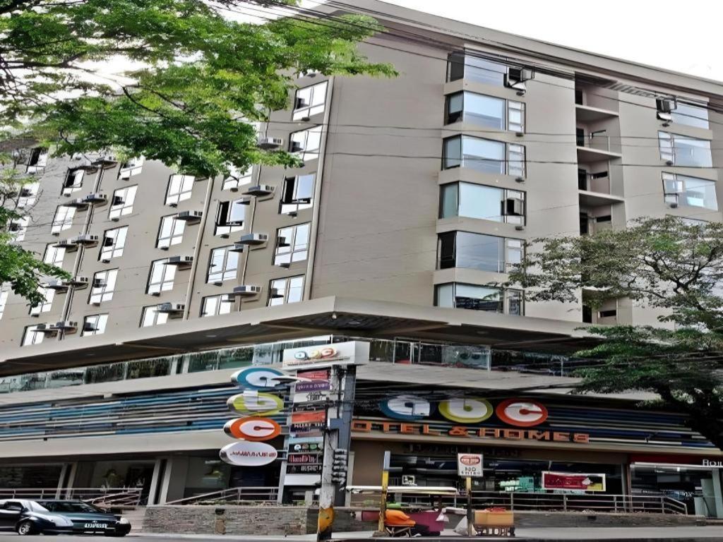 Abc Hotel