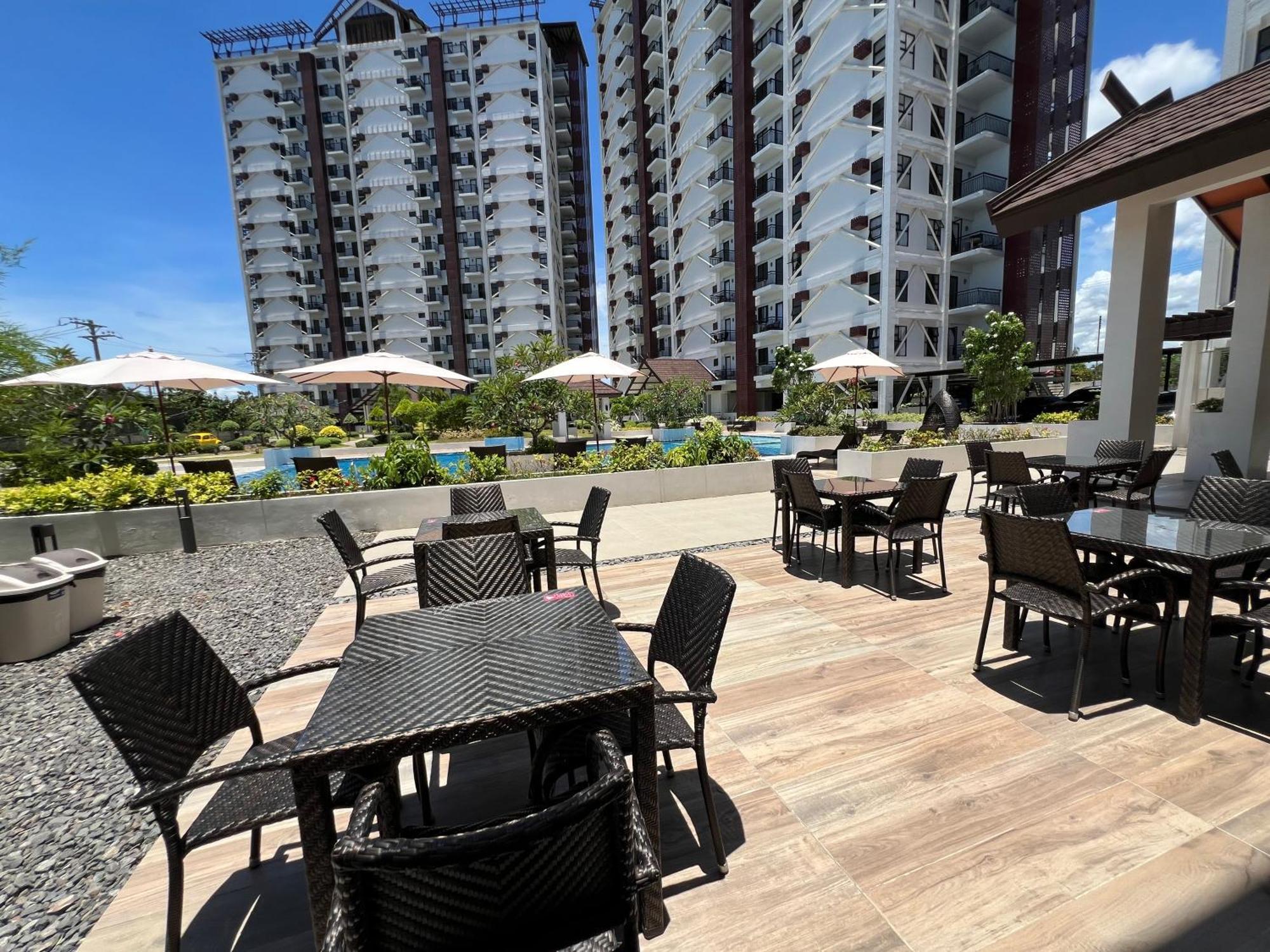 Aparthotel Royal Oceancrest Eleanor Lapu-Lapu City