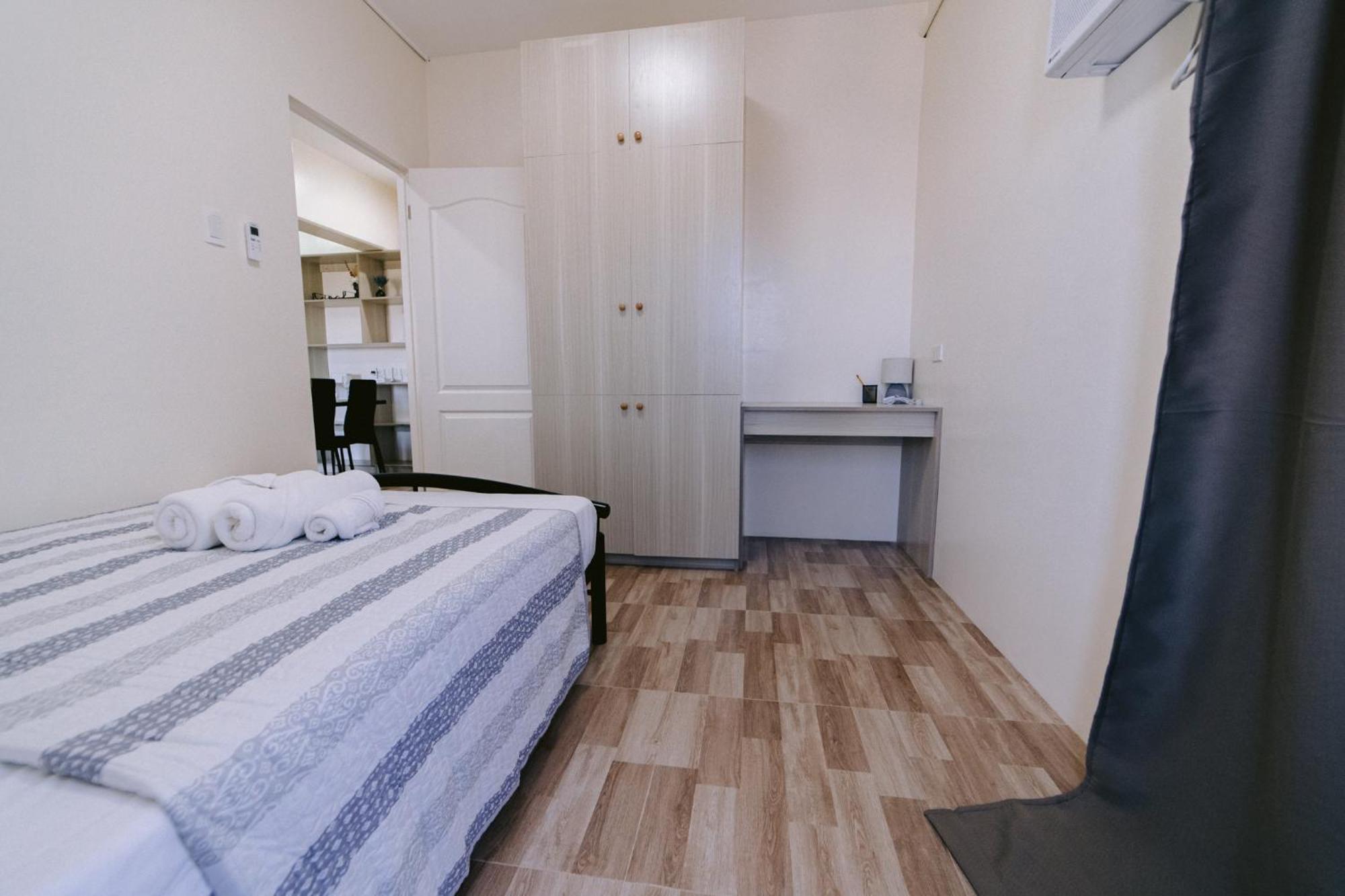 Royal Oceancrest Eleanor Aparthotel