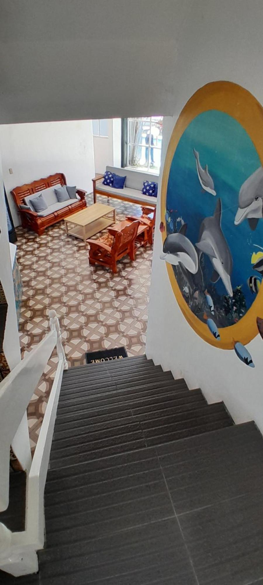 Exclusive House *