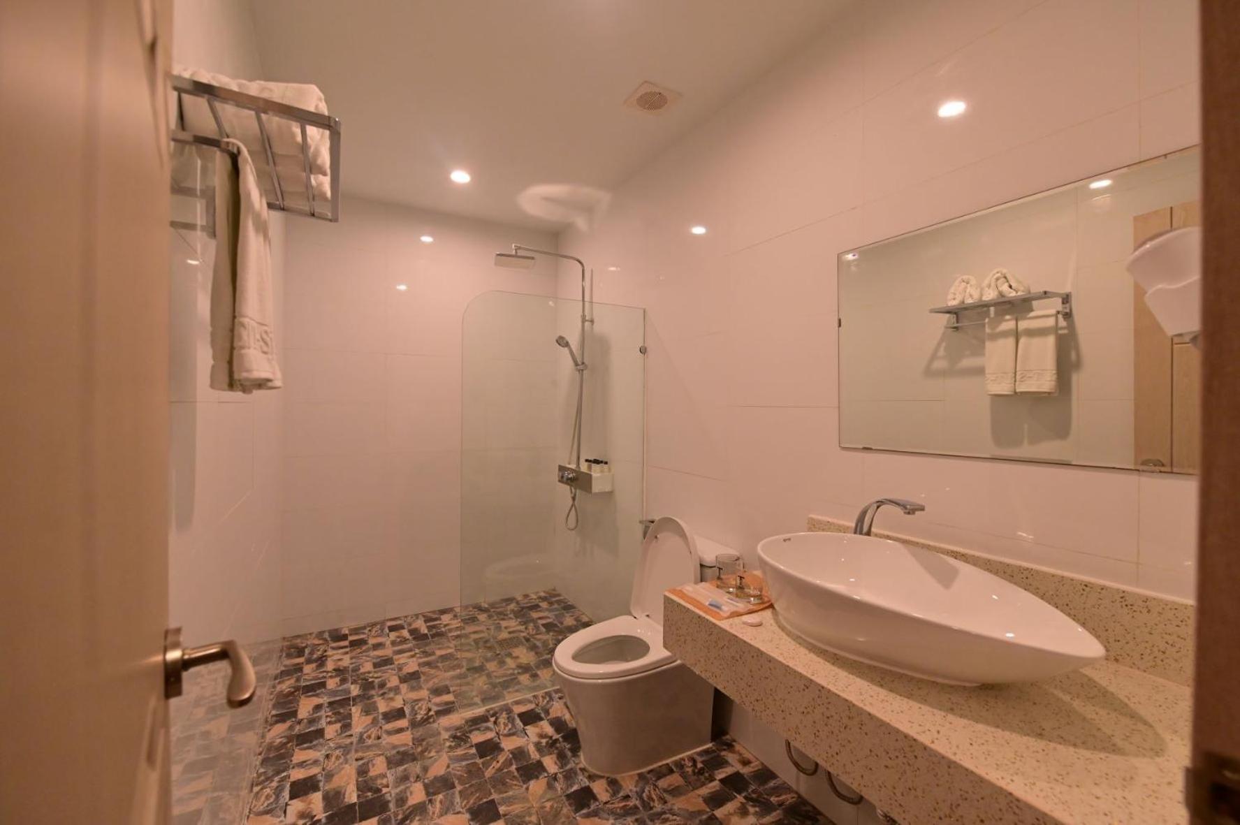 T Shine And Resort Lapu-Lapu City