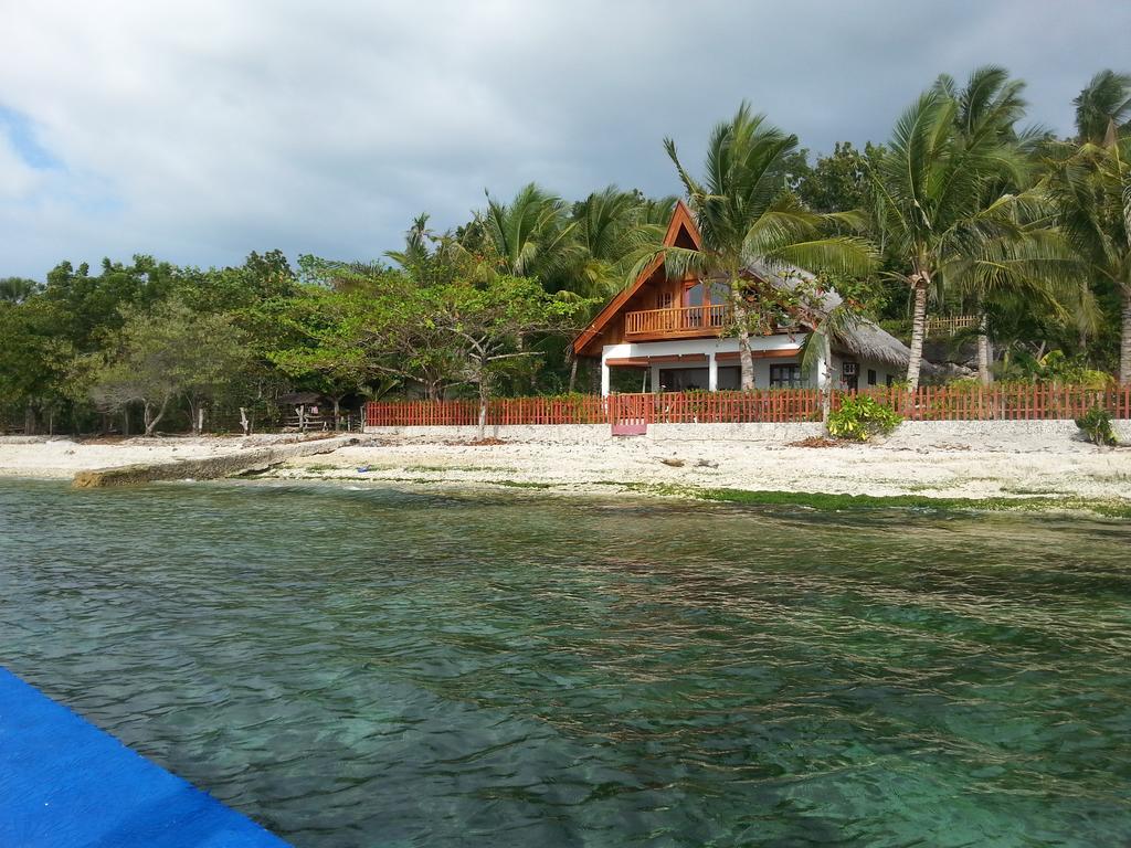 Beach House - Cebu * Santander