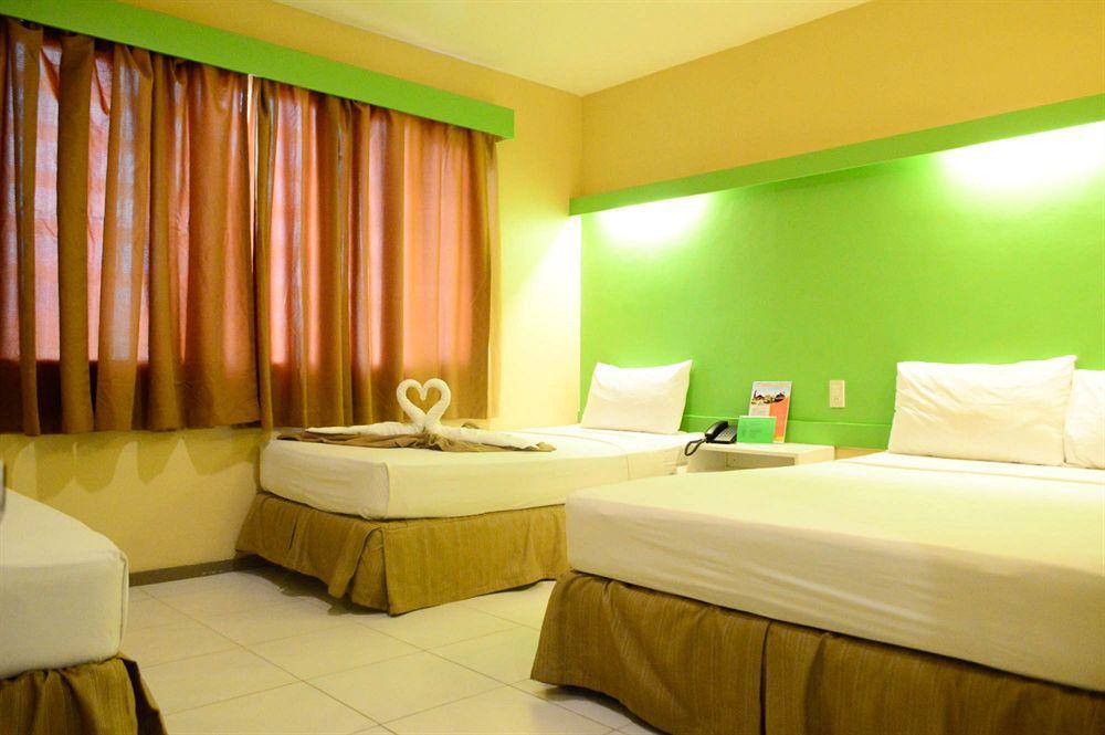 Hotel R Capitol Cebu