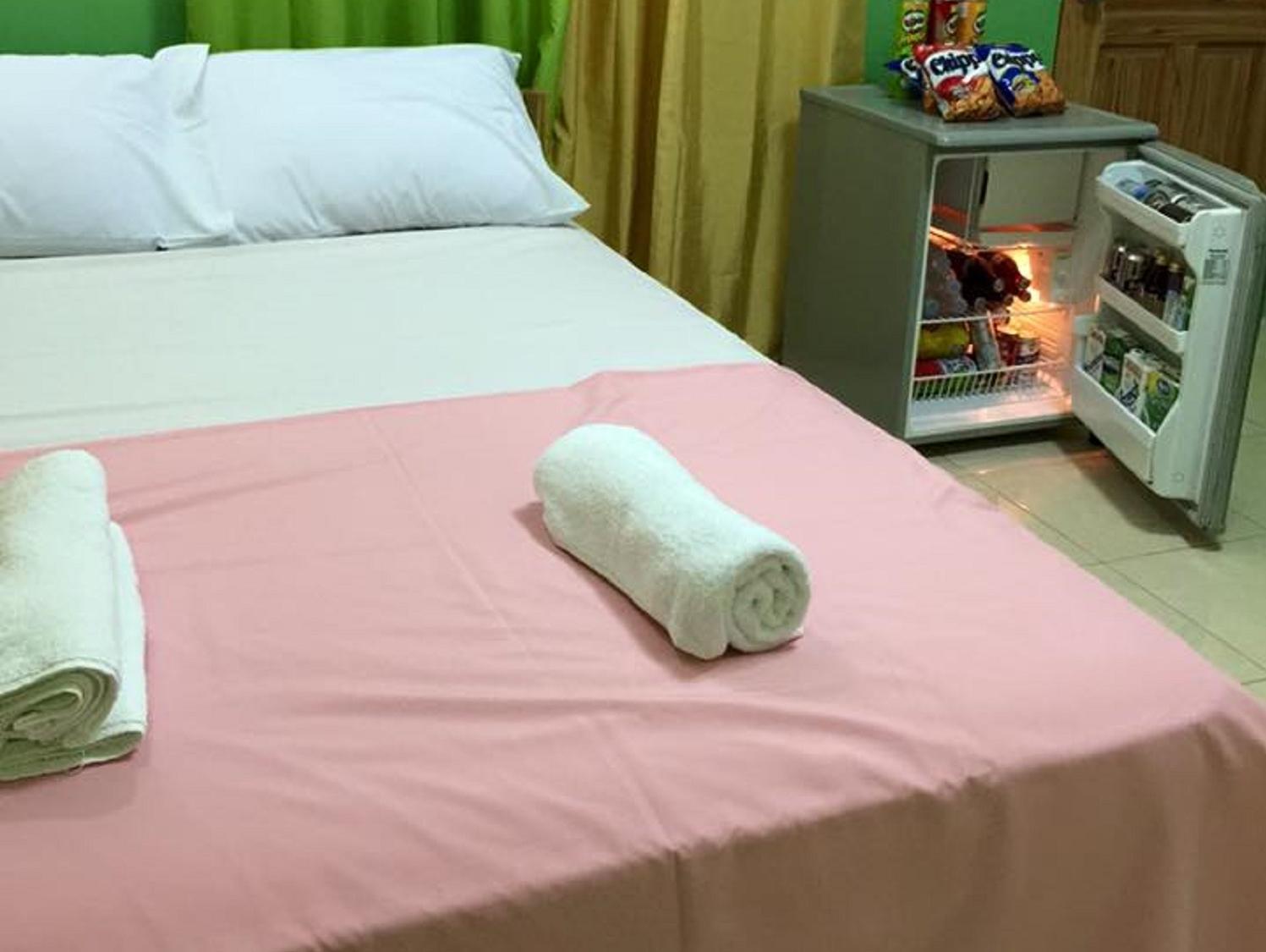 Gt Seaside bahay-panuluyan Oslob