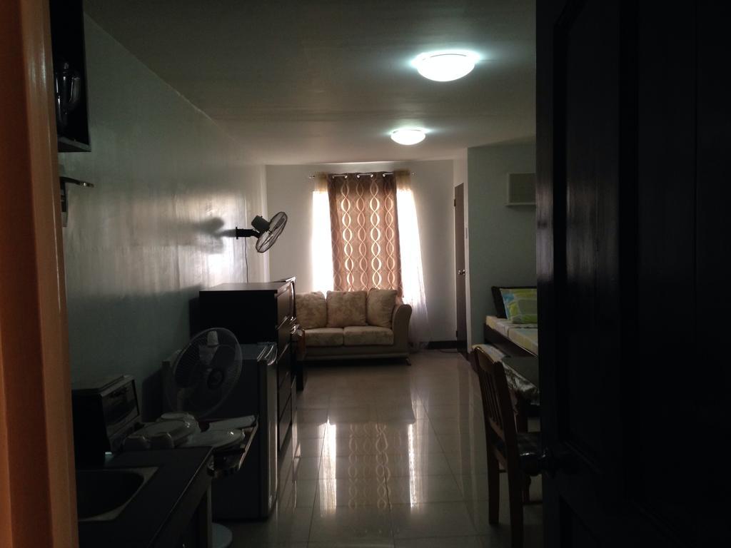 Apartment Urban Deca Homes *