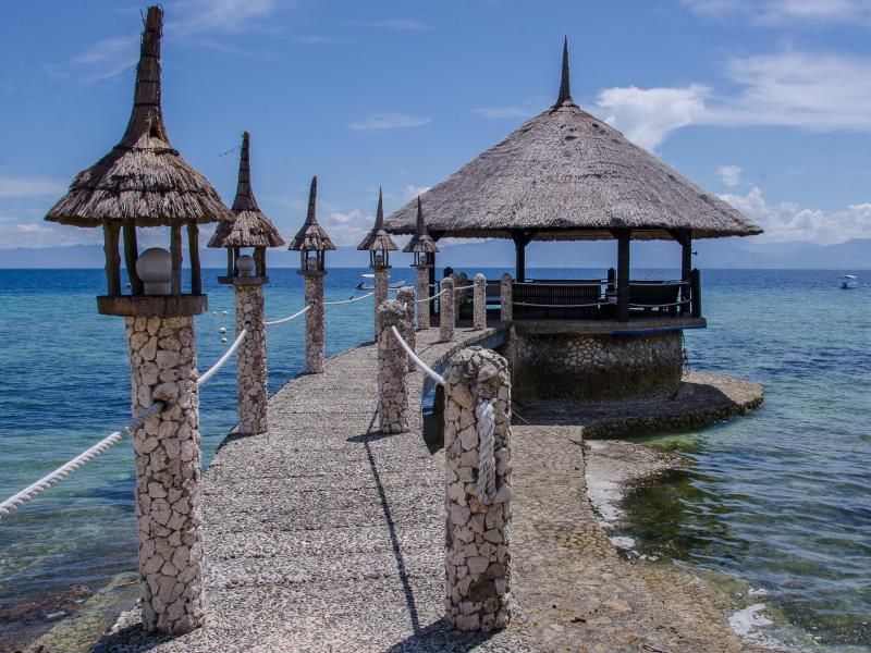 Dolphin House Resort 5*