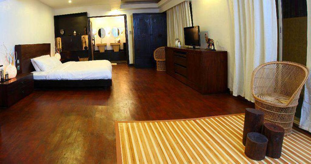 Hotel Agila Pool Cordova (Mactan)
