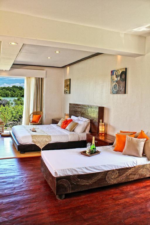 Hotel Agila Pool Cordova (Mactan)