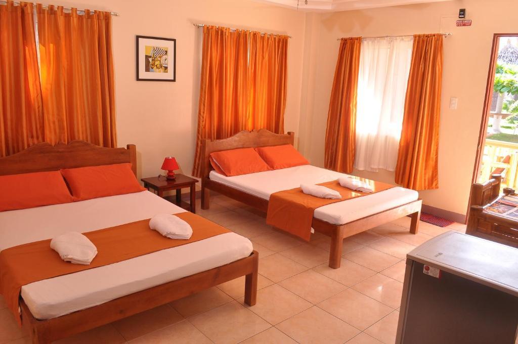 Slam's Garden Dive Resort