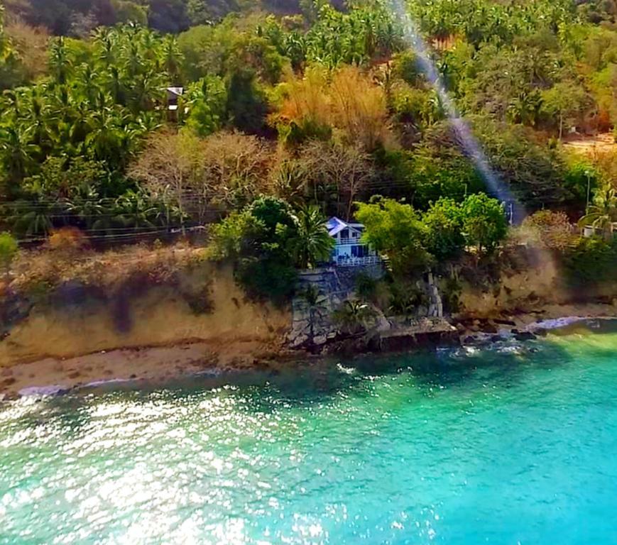Guest house La Bella Beach House Cebu 2*