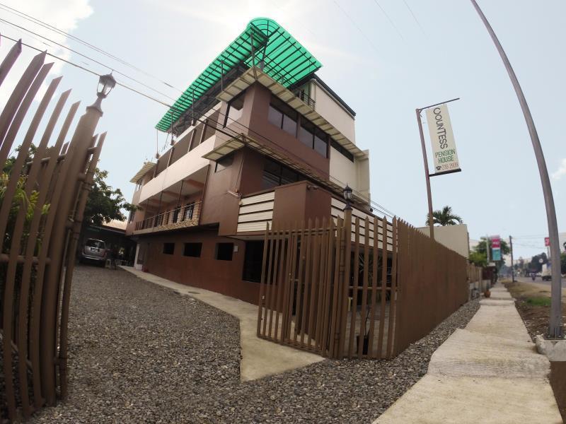 Hotel Countess House Liloan