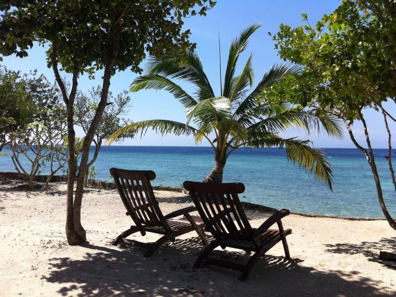 Resort T Breeze Coastal Moalboal