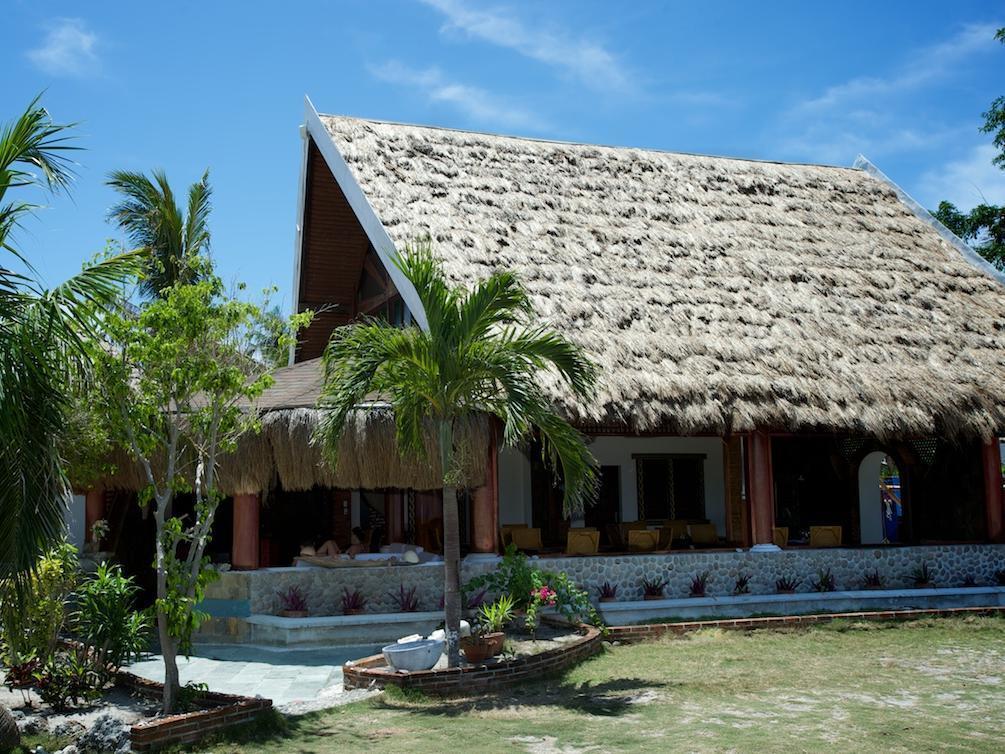 Thresher Cove Dive Resort