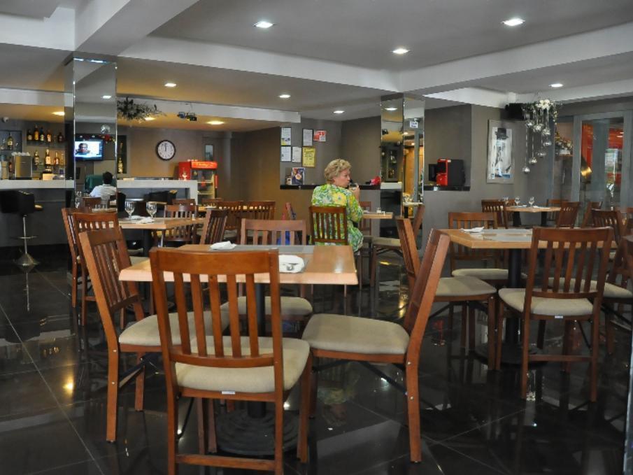 Elegant Circle 3* Cebu