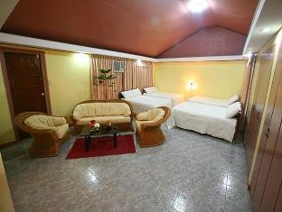Oyo 159 San Remigio Pensionne Hotel