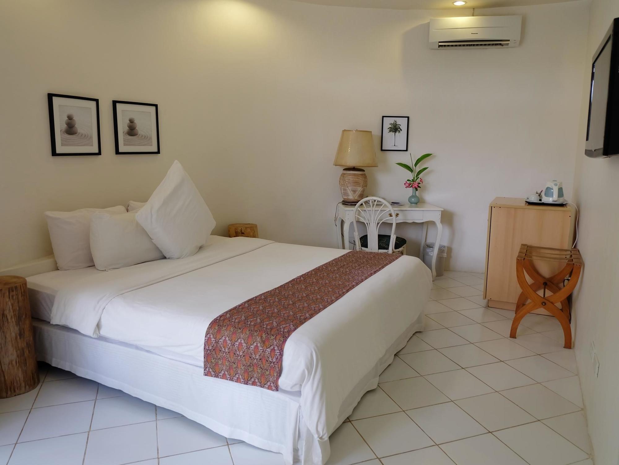 Cordova Reef Village Resort Lapu-Lapu City