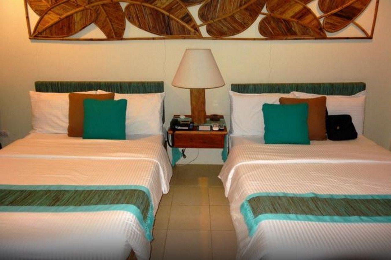 Resort Bluewater Maribago