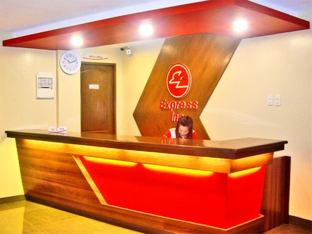 Express Mactan Inn