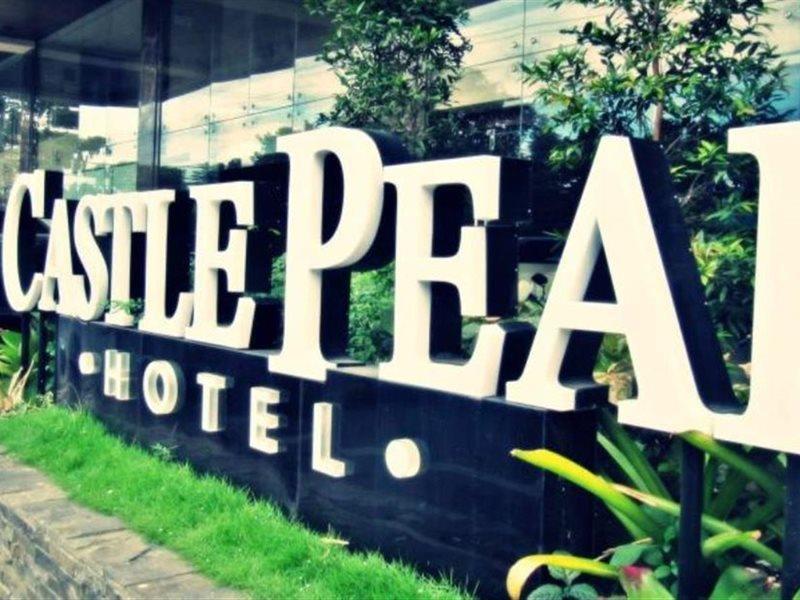 Hotel Castle Peak