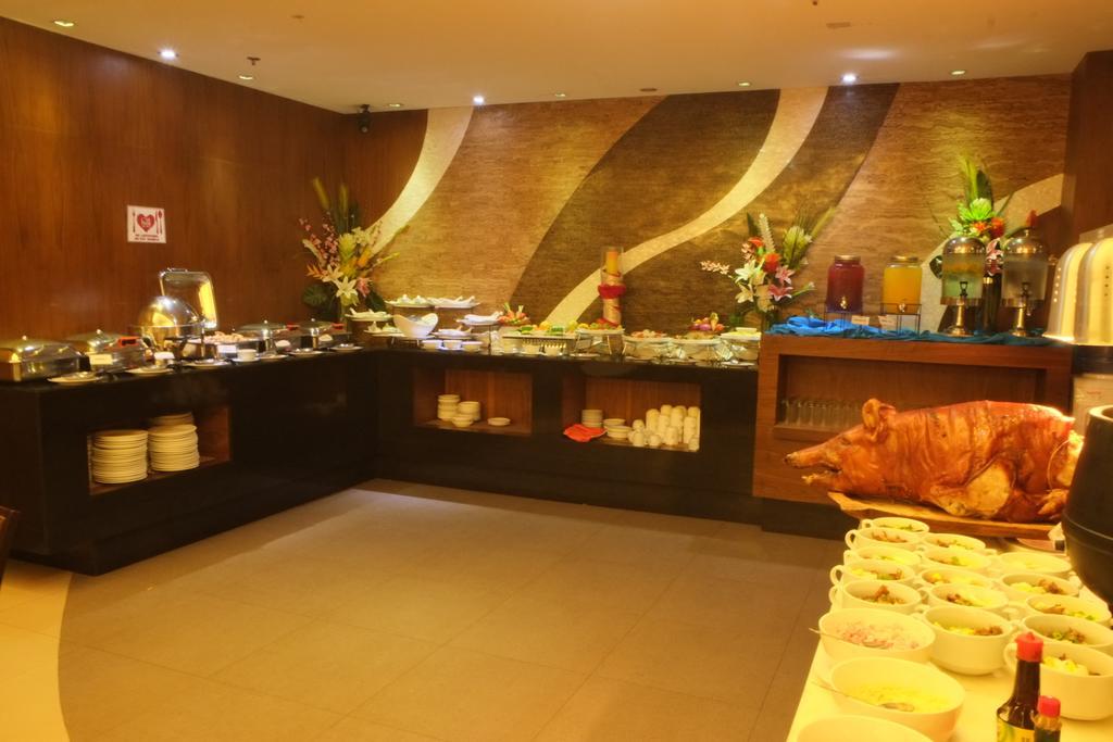 Hotel Castle Peak Cebu